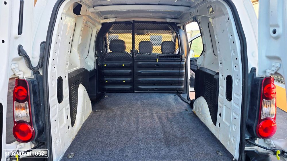 Citroën Berlingo 1.6 HDi 800 3L Longo - 11