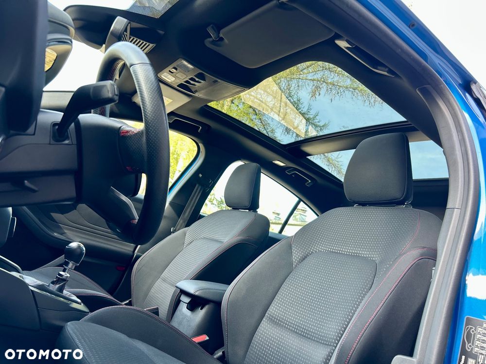 Ford Focus 1.5 EcoBoost STart-Stopp-System ST-LINE - 34