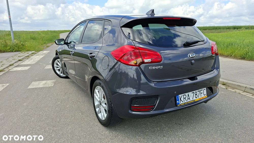 Kia Ceed 1.4 Business Line - 3