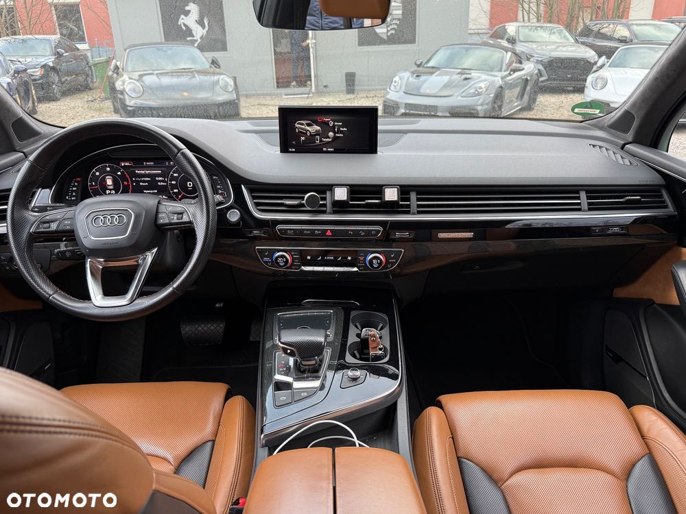 Audi Q7 - 34