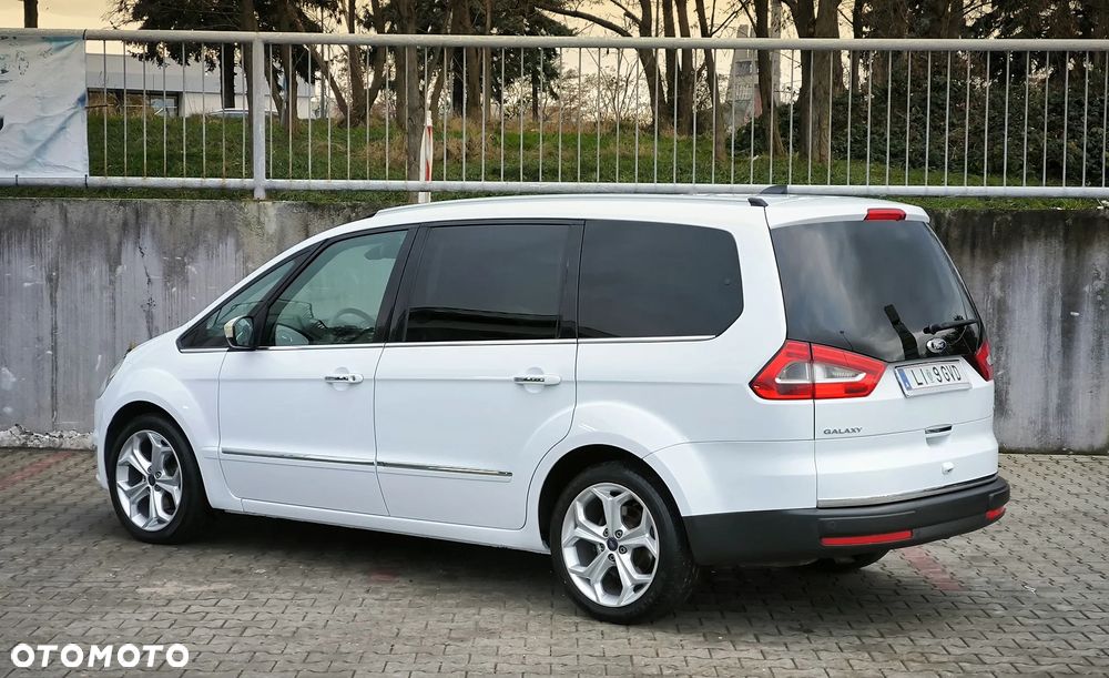Ford Galaxy 2.0 TDCi Platinium X (Titanium) - 4