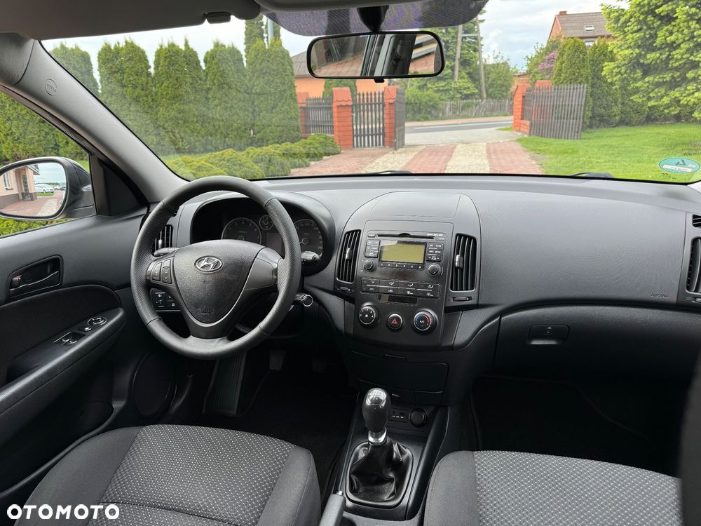 Hyundai i30 1.4 Blue Comfort - 18
