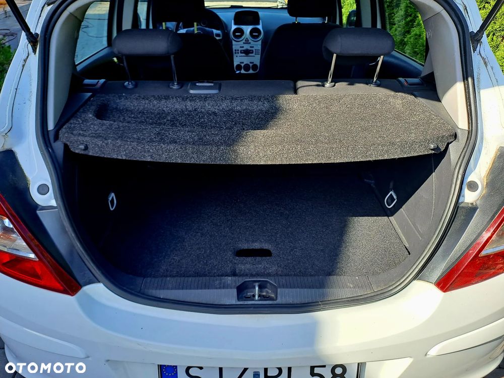 Opel Corsa 1.4 16V 150 Jahre - 7
