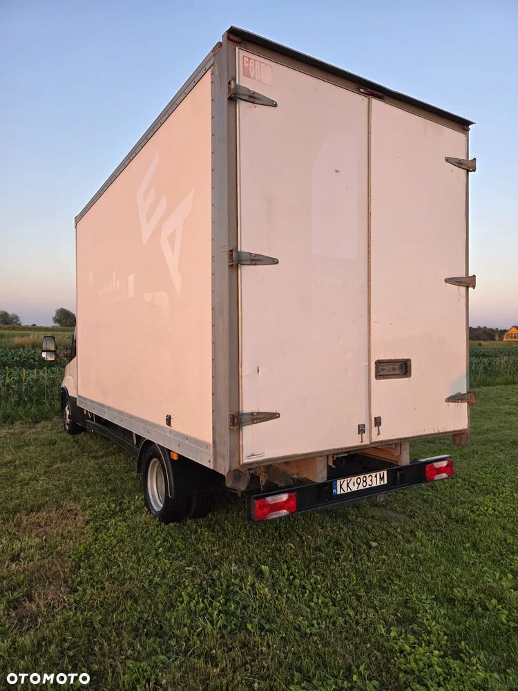 Iveco Daily 35C13 - 8