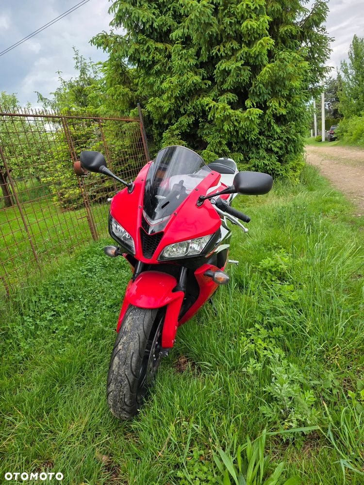 Honda CBR - 5