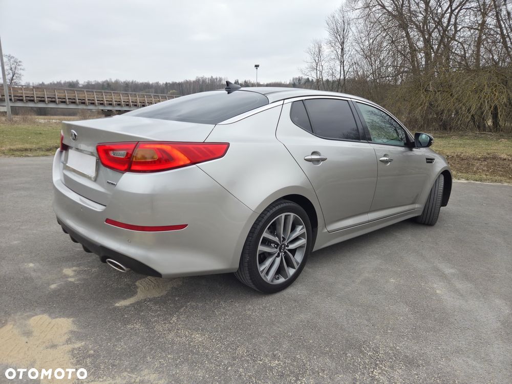 Kia Optima - 5
