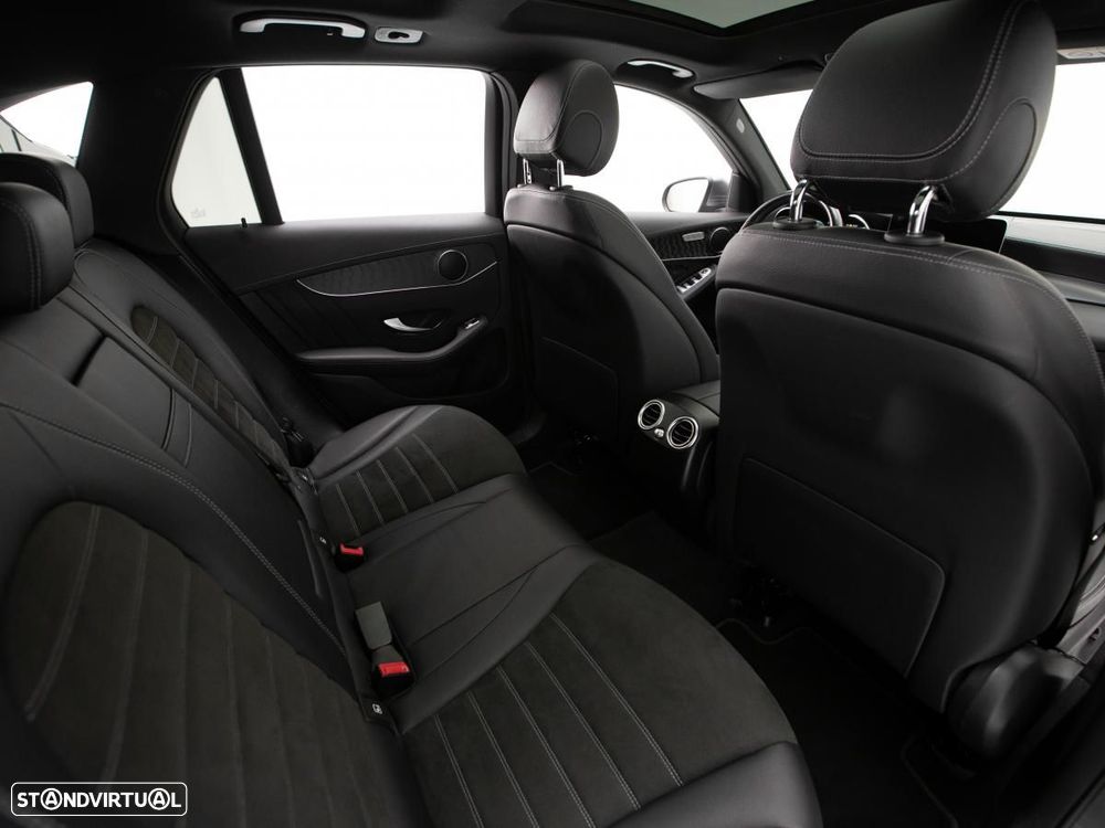 Mercedes-Benz GLC 300 de 4Matic 9G-TRONIC - 11