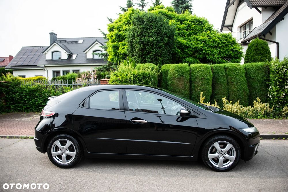 Honda Civic 1.8i-VTEC Executive - 4