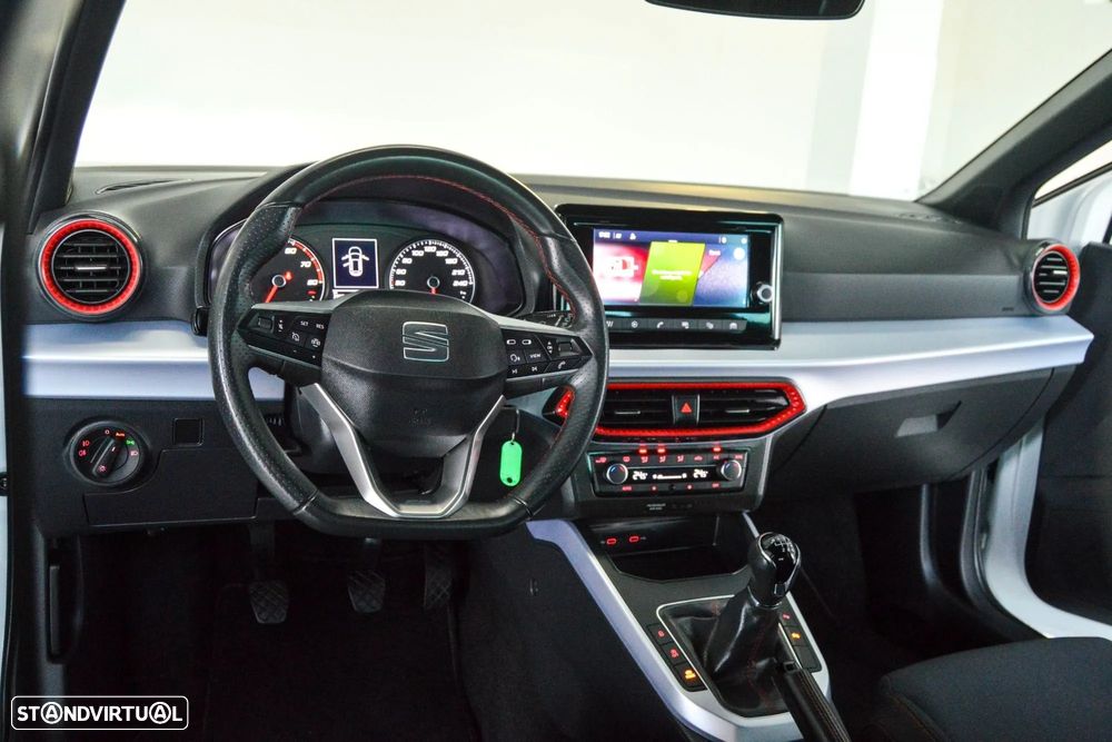 SEAT Arona 1.0 TSI FR - 6