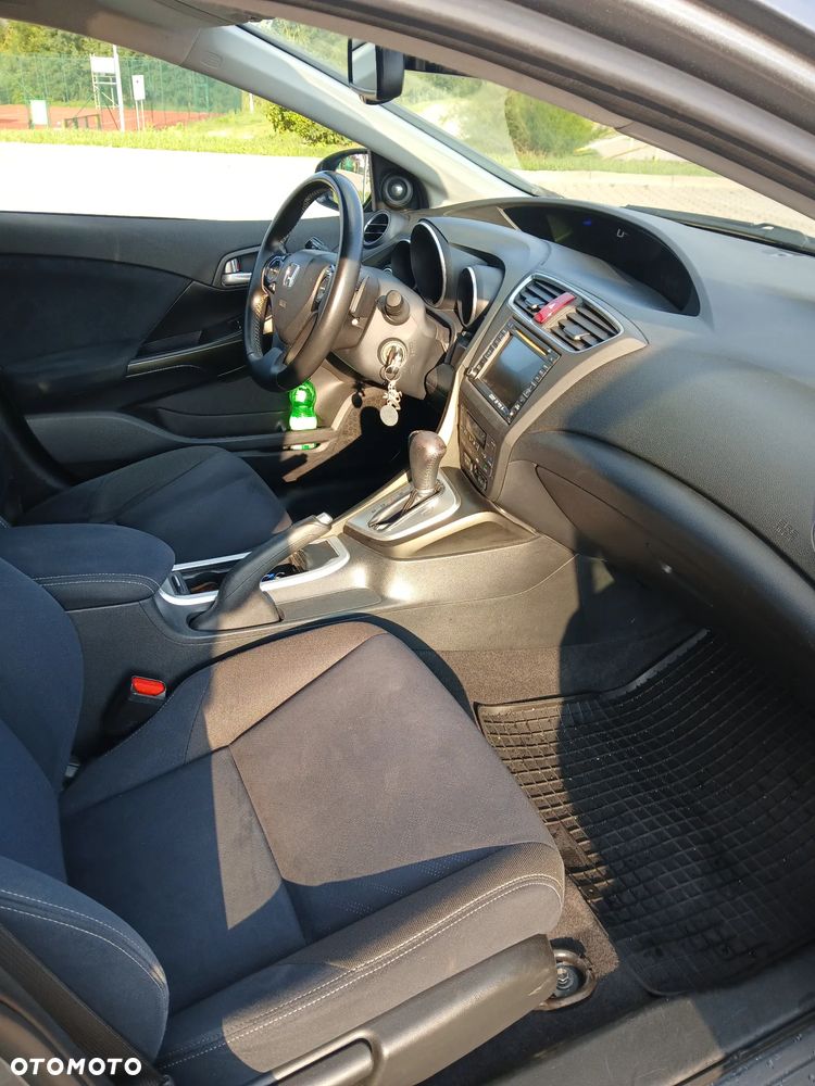 Honda Civic 1.8 i-VTEC Automatik Elegance - 13