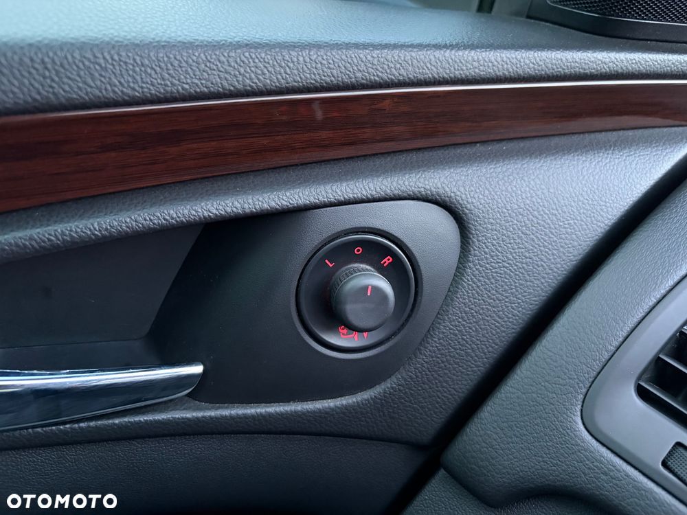 Opel Insignia 2.0 Turbo 4x4 Automatik Design Edition - 22