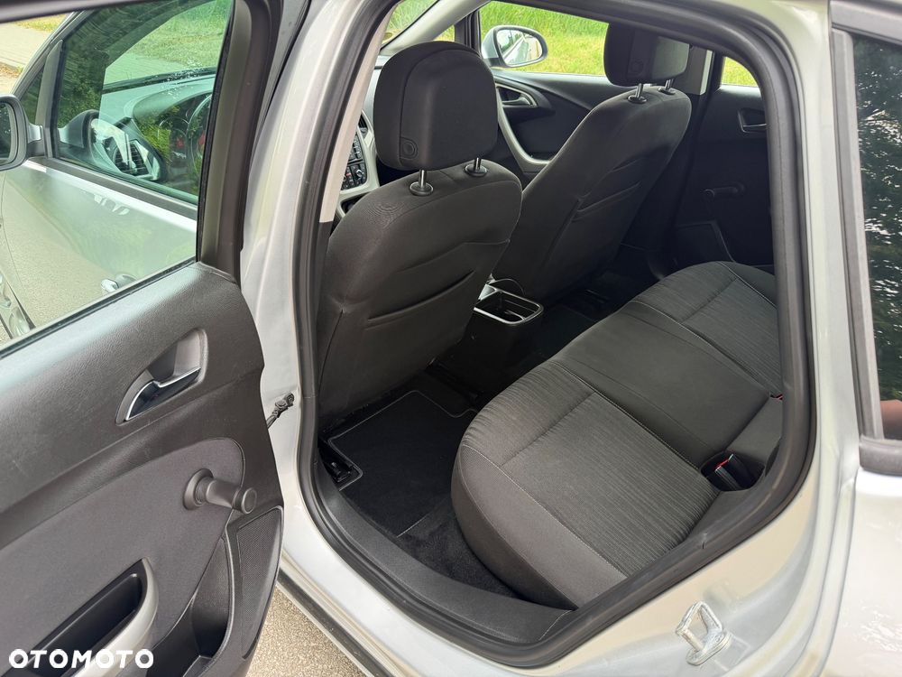 Opel Astra 1.4 Turbo - 22