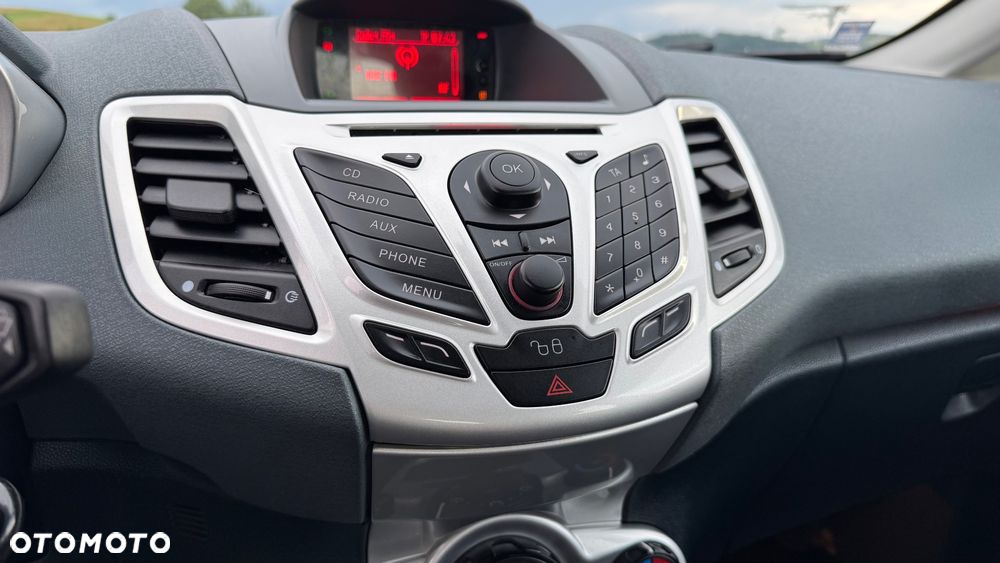 Ford Fiesta 1.25 Titanium - 16