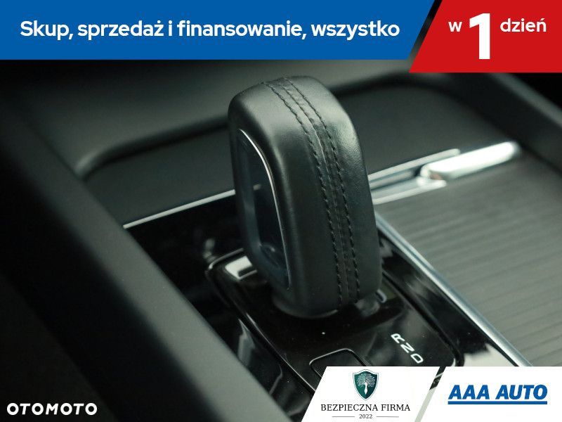 Volvo XC 60 - 18