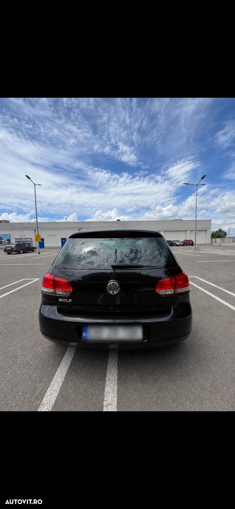 VOLKSWAGEN Golf 2010 — imagine 4