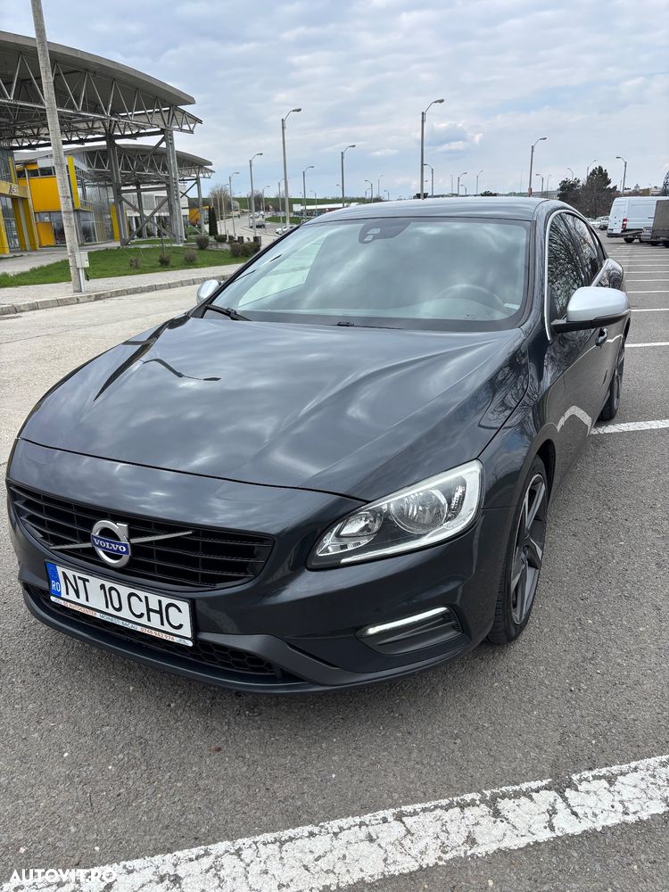 Volvo S60 - 1