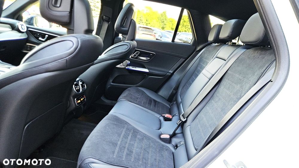 Mercedes-Benz GLC 200 mHEV 4-Matic AMG Line - 16
