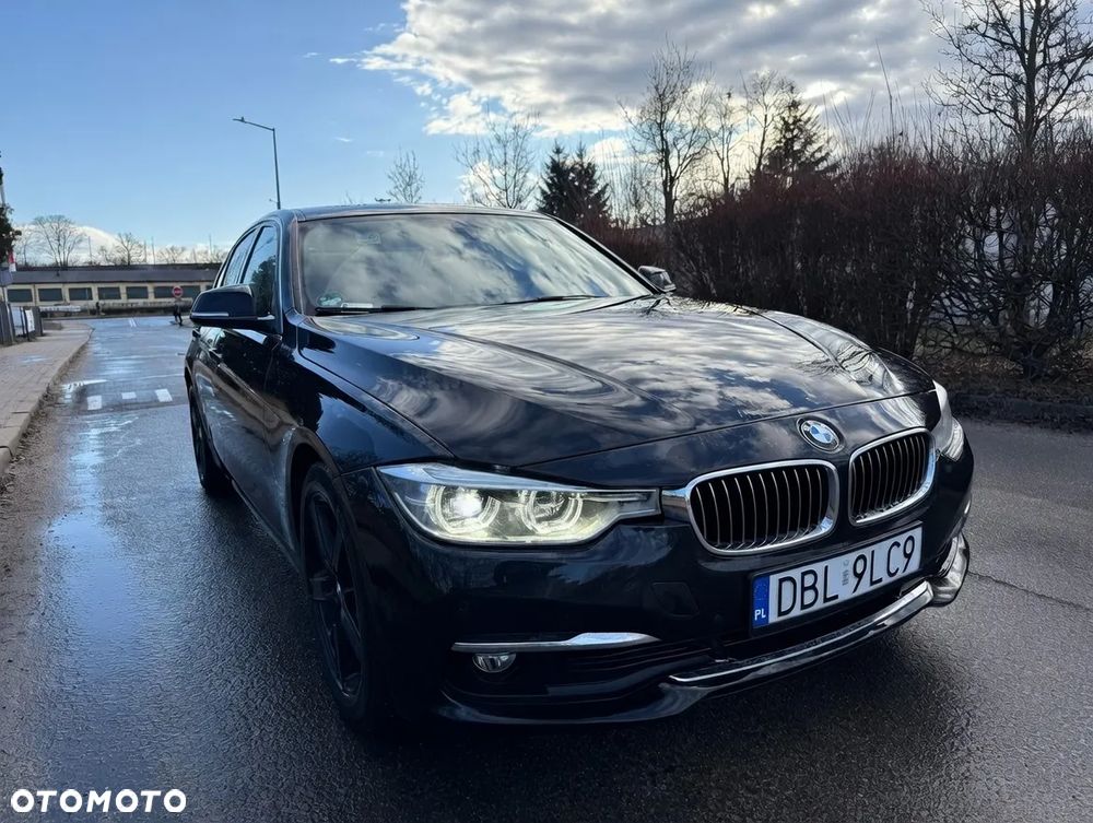 BMW Seria 3 320d Edition Luxury Line Purity - 6
