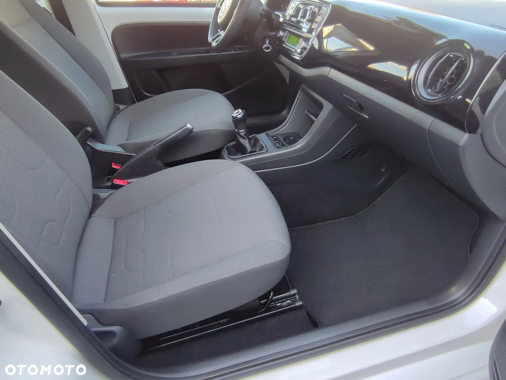 Volkswagen up! (BlueMotion Technology) high - 24