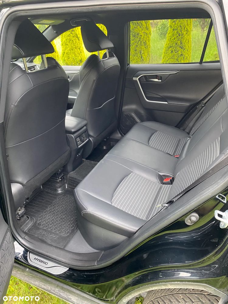 Toyota RAV4 - 13