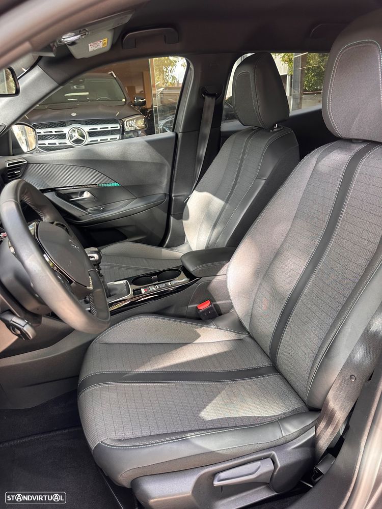Peugeot 2008 1.2 PureTech Allure Pack - 14