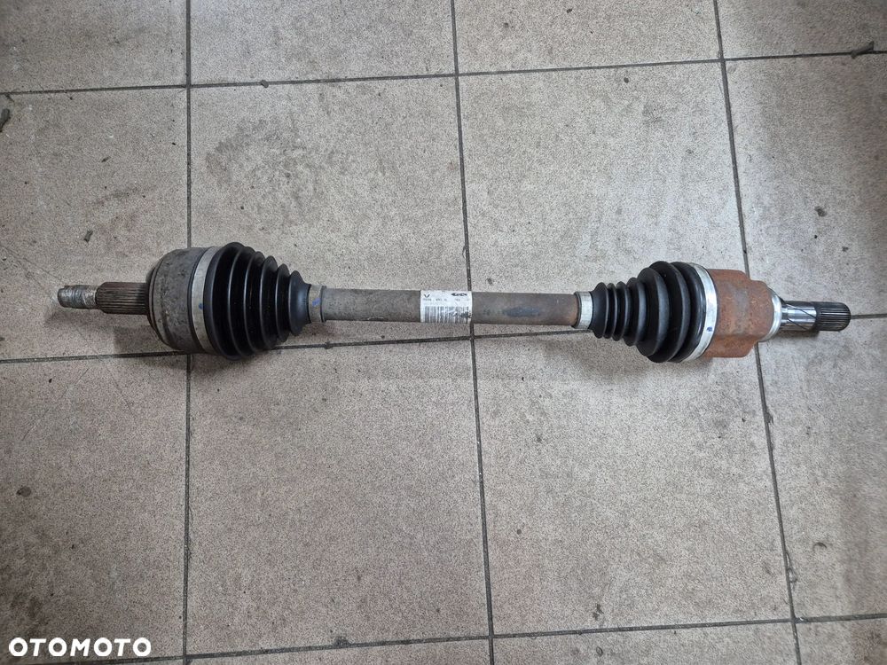 PÓŁOŚ LEWA KRÓTKA MASTER III MOVANO B  NV400 2.3 10r.+