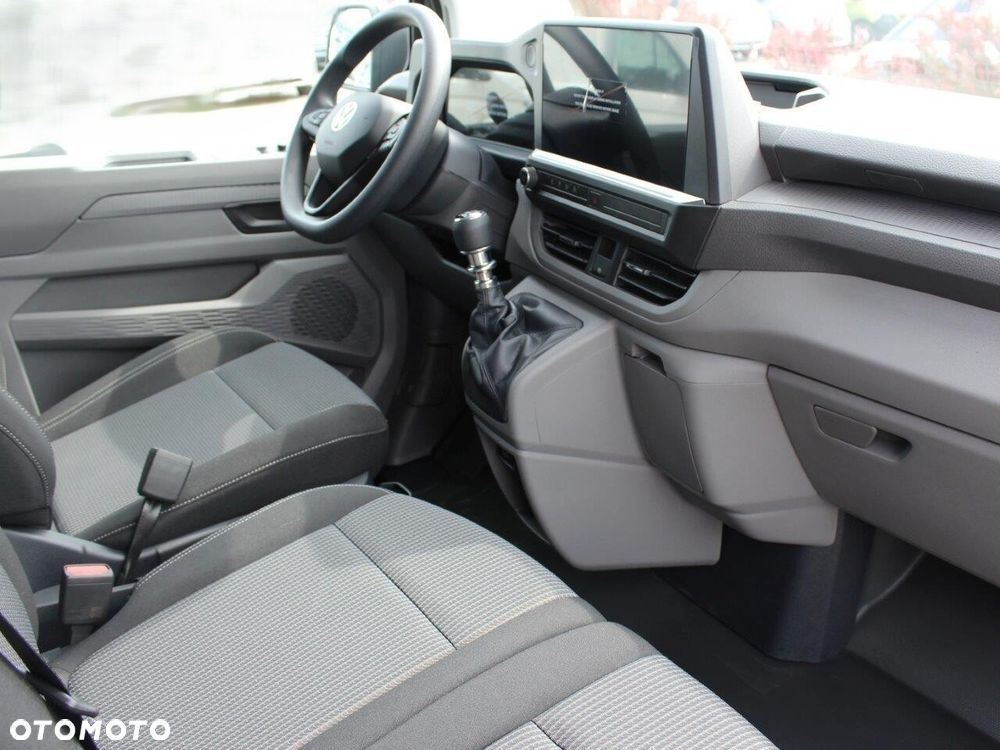 Volkswagen Transporter - 11