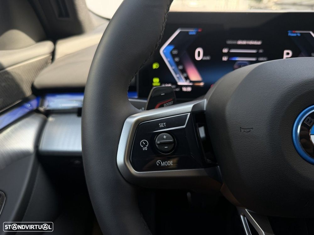 BMW 530 e Pack Desportivo M Pro - 42
