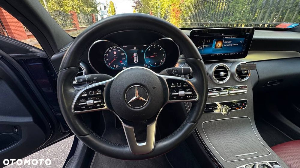 Mercedes-Benz Klasa C 220 d 4MATIC 9G-TRONIC - 18