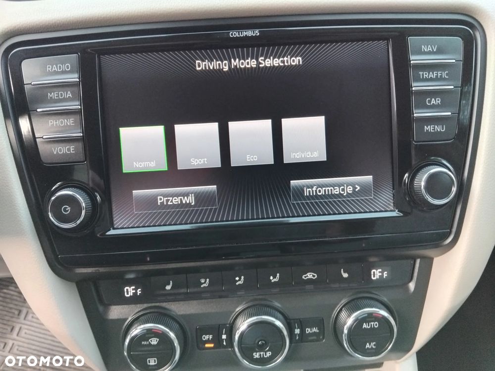 Skoda Octavia 1.8 TSI Green tec DSG Elegance - 21