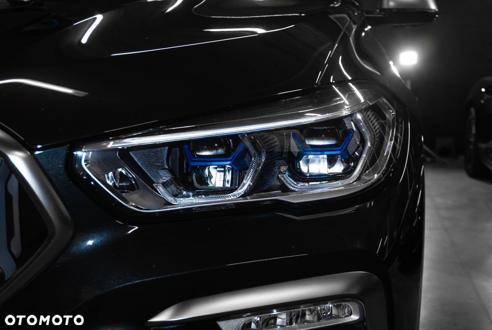 BMW X6 M50d - 10