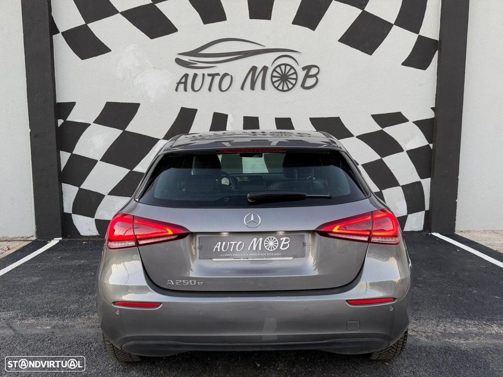 Mercedes-Benz A 250 e 8G-DCT - 10