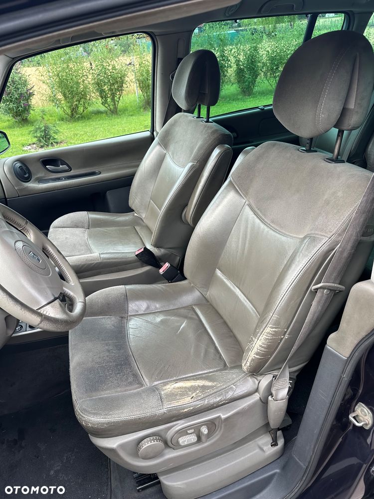 Renault Espace 2.2 dCi Initiale - 6
