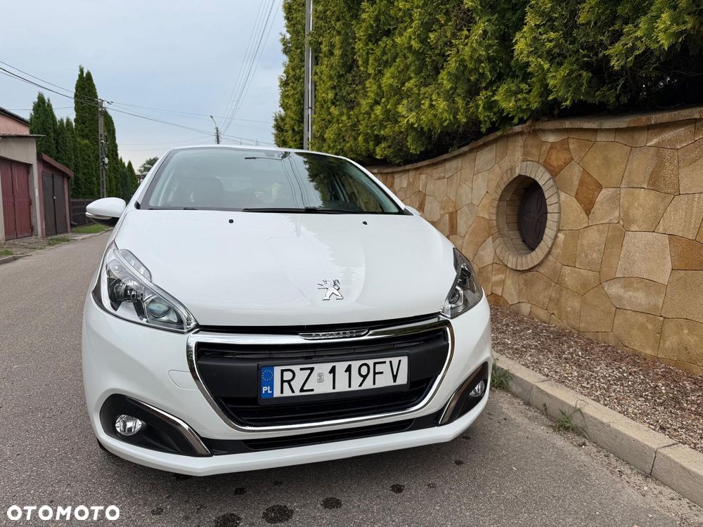 Peugeot 208 1.2 PureTech Active - 5