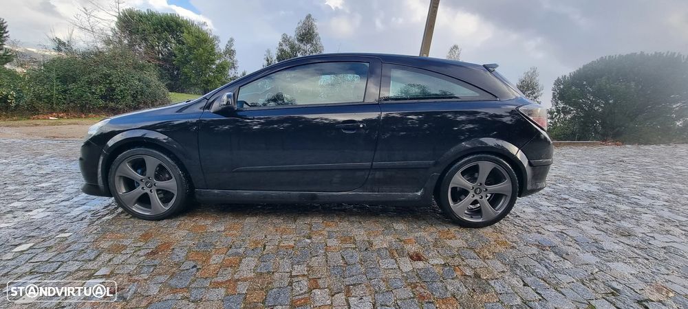 Opel Astra GTC 1.3 CDTI - 2