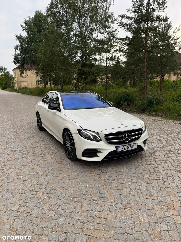Mercedes-Benz Klasa E 220 d AMG - 1