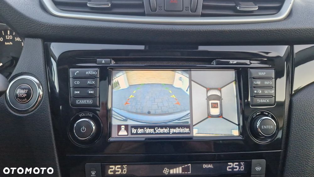 Nissan Qashqai 1.6 DCi Tekna - 11