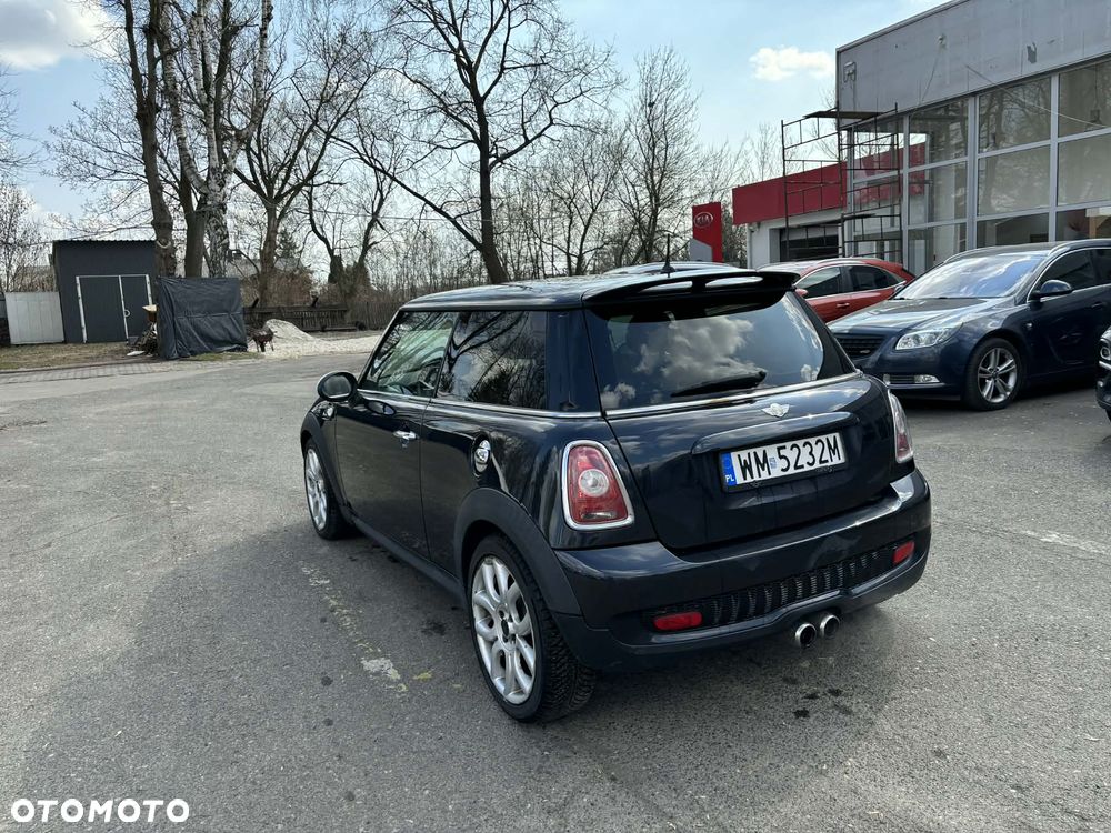 MINI Cooper S - 6