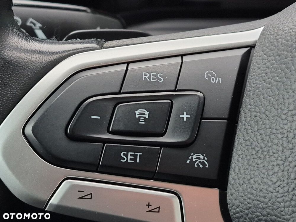 Volkswagen Golf Variant 2.0 TDI Style DSG - 24