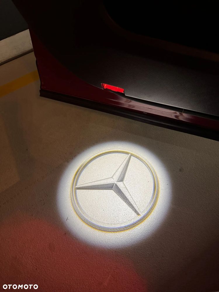 Mercedes-Benz GLA - 26