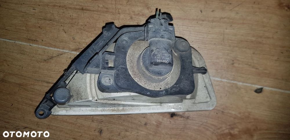 FORD FOCUS MK I LIFT HALOGEN PRAWY 2M51-15201-AG - 2