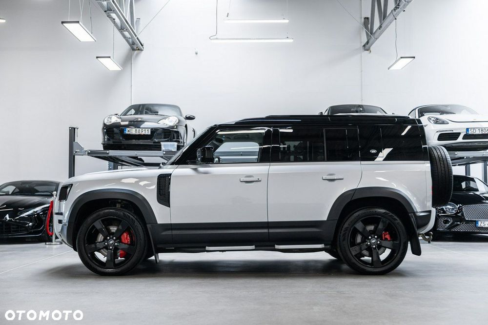 Land Rover Defender - 7
