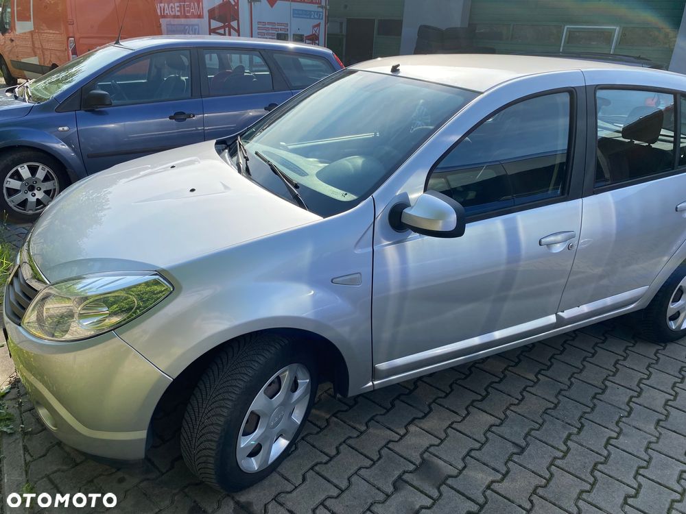 Dacia Sandero 1.2 16V 75 Essentiel - 3