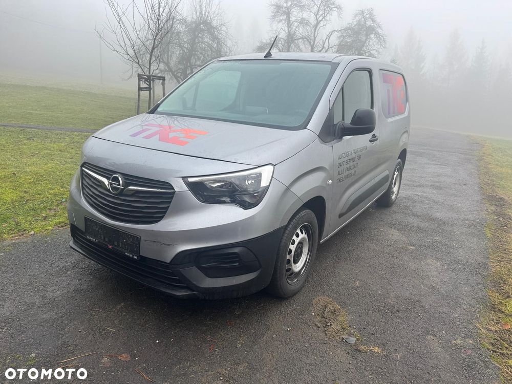 Opel Combo E - 2