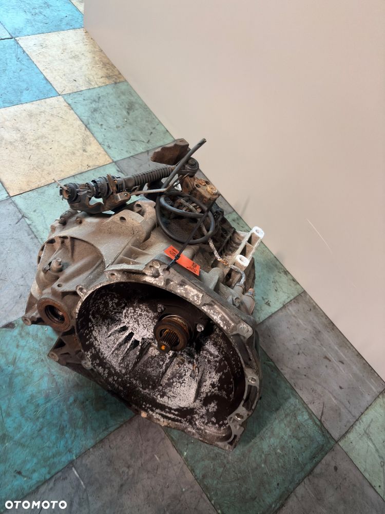 Ford Transit Connect 1.8 TDCI skrzynia biegów 2T1R-7002-BH BG - 3