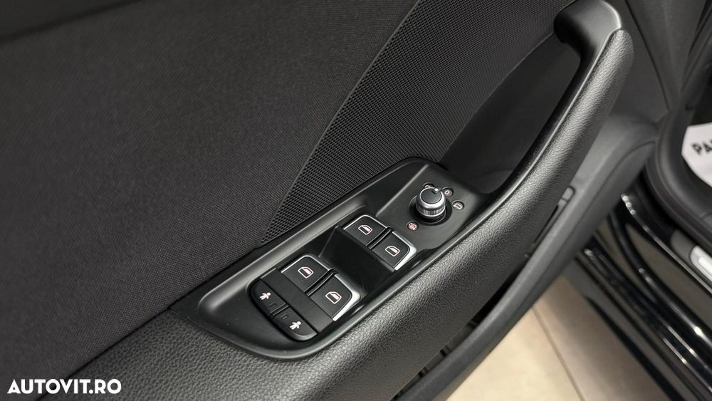 Audi A3 1.4 TFSI COD Stronic Attraction - 32