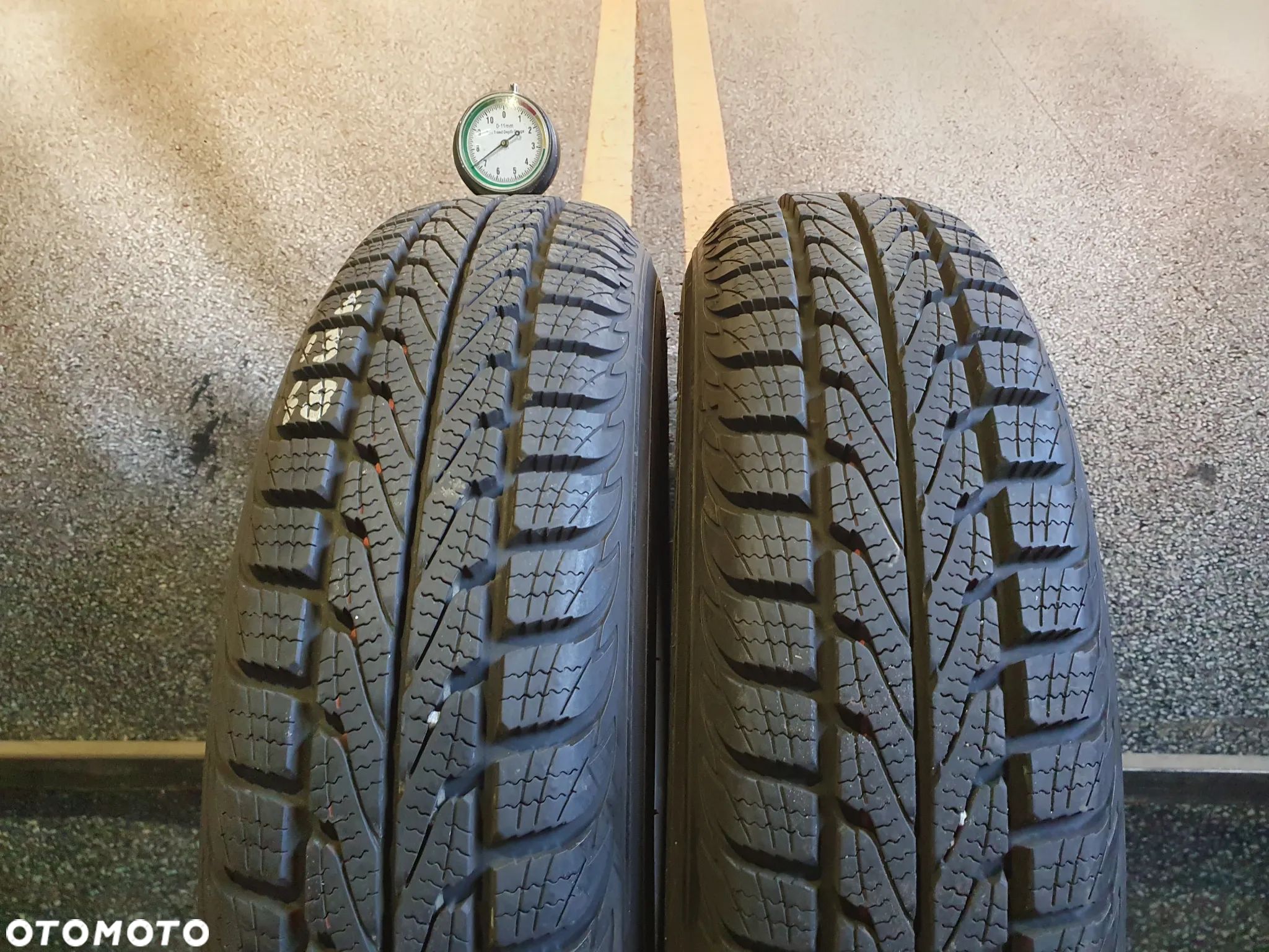 Para opon Toyo Vario V-2  145/80/13 - 1