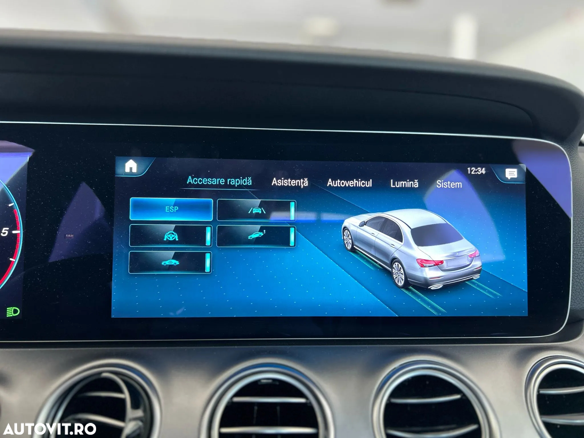 Mercedes-Benz E 220 d 9G-TRONIC Avantgarde - 17