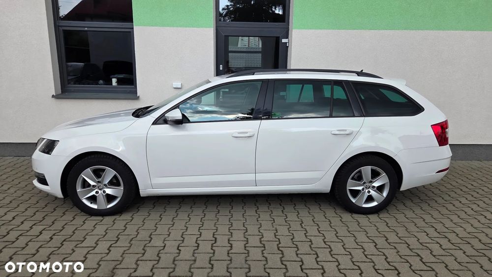 Skoda Octavia 1.6 TDI SCR Ambition - 5