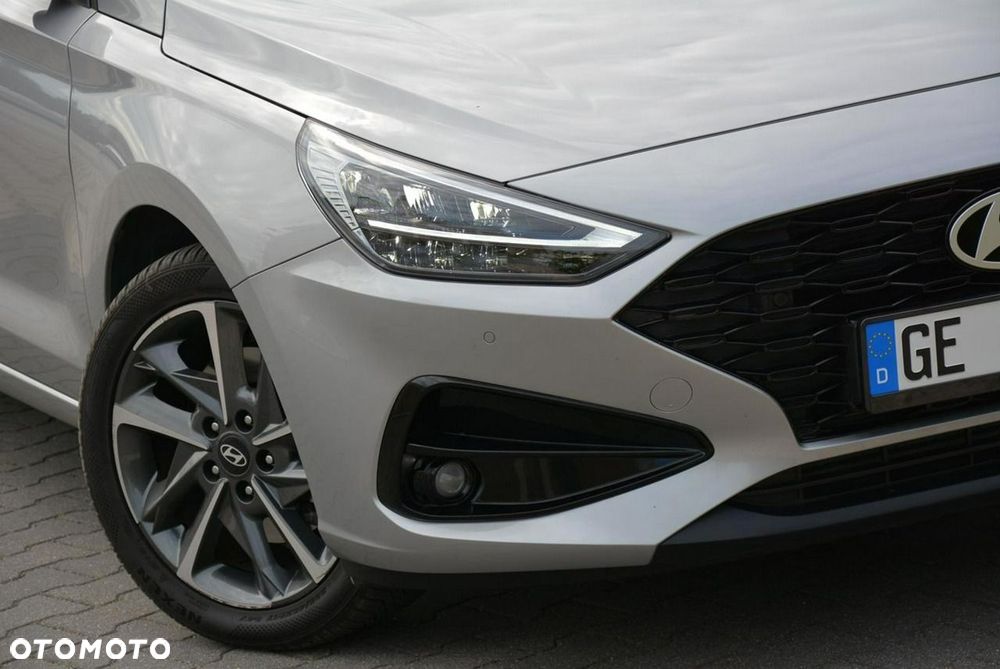 Hyundai i30 1.5 T-GDI 48V-Hybrid DCT Advantage - 7
